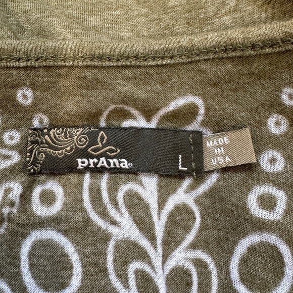 Prana I Love Denver Green Short Sleeve Shirt (L) - Picture 6 of 7